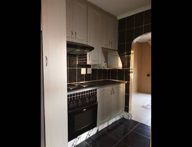 3 BEDROOM PROPERTY TO RENT IN DOBSONVILLE